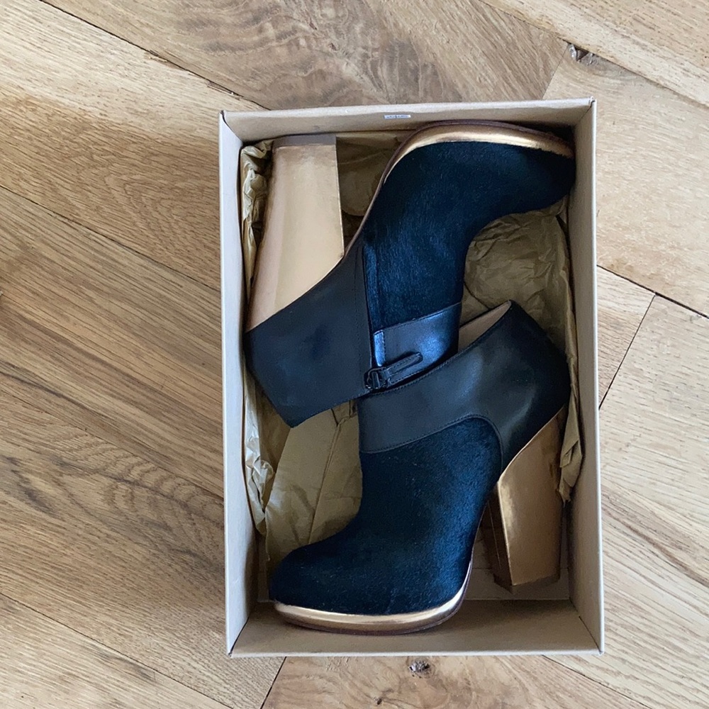 Size 7 Cole Haan ankle boots. Black calf hair